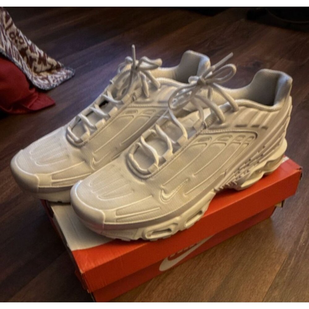 Nike Mens White Shox TL Sneakers Size 11 With Box - Picture 2 of 3